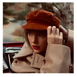 VINYL Taylor Swift Red (Taylor's Version) 4
Black Album Set - SEALED
